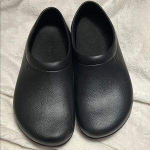 CROCS Black Slippers Durable Slip-On Shoes